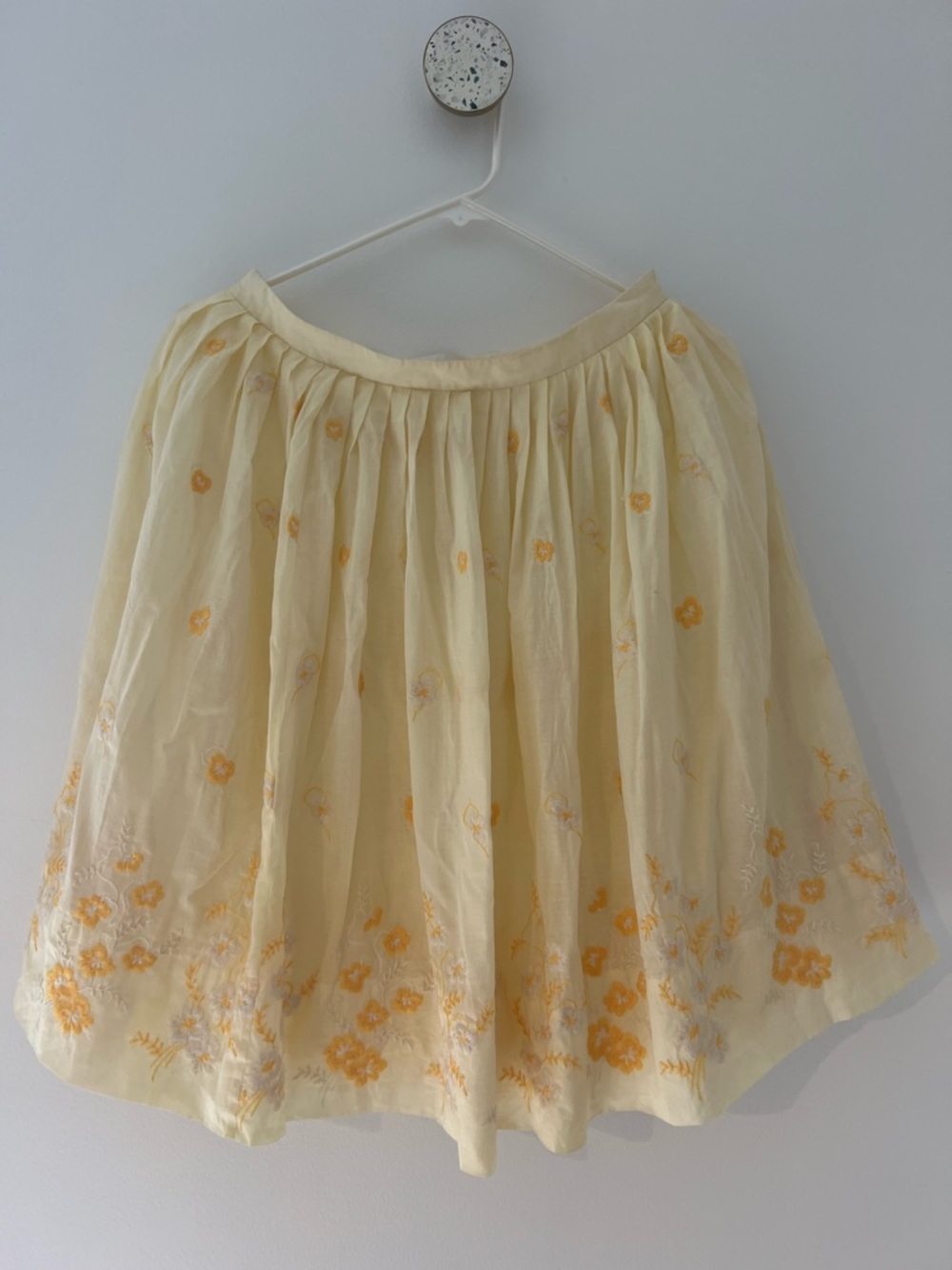 Vintage Banana Republic Light Yellow Embroidered A-Line Skirt